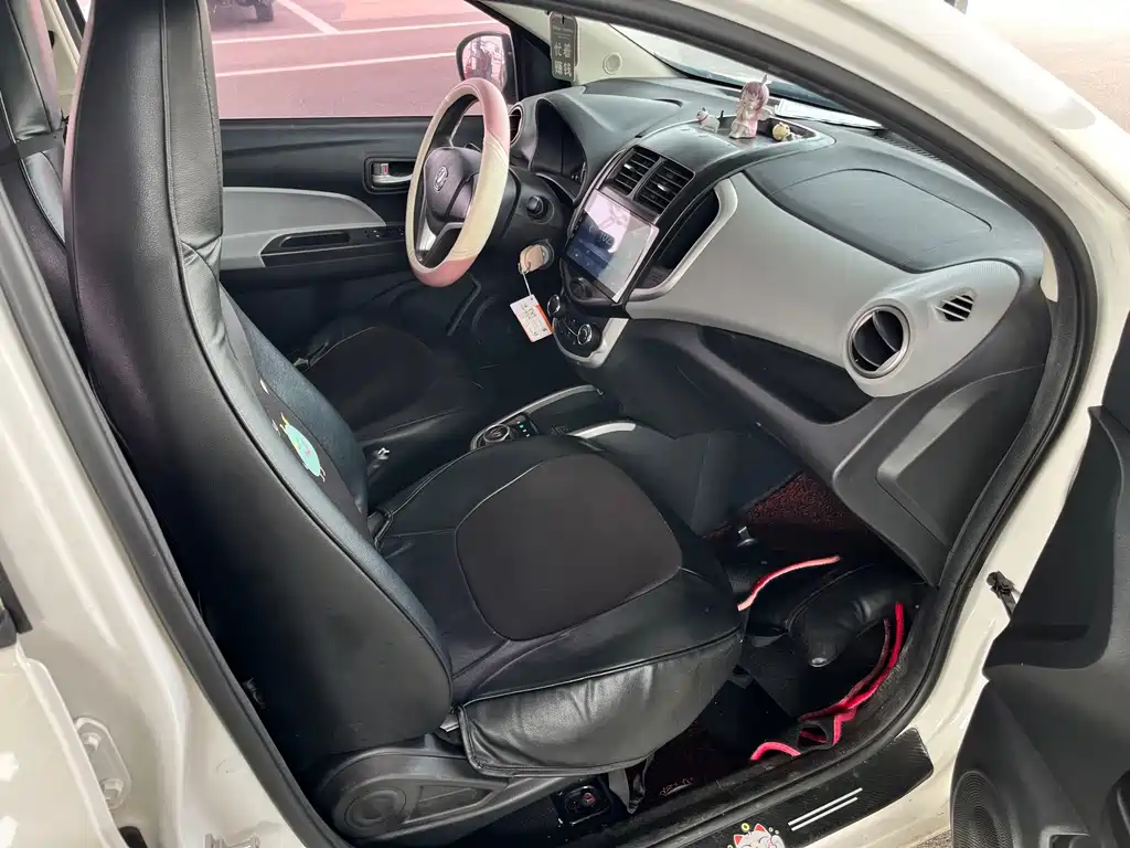 Changan Benben E-Star — миниатюра 8