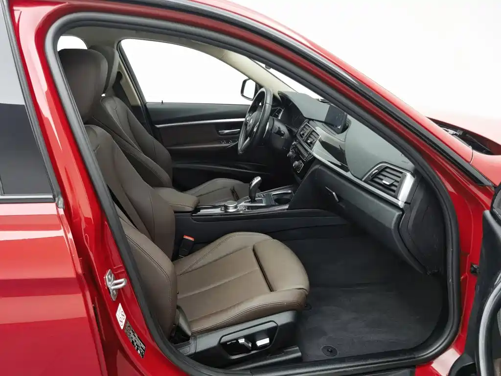 BMW 3 Series — миниатюра 23