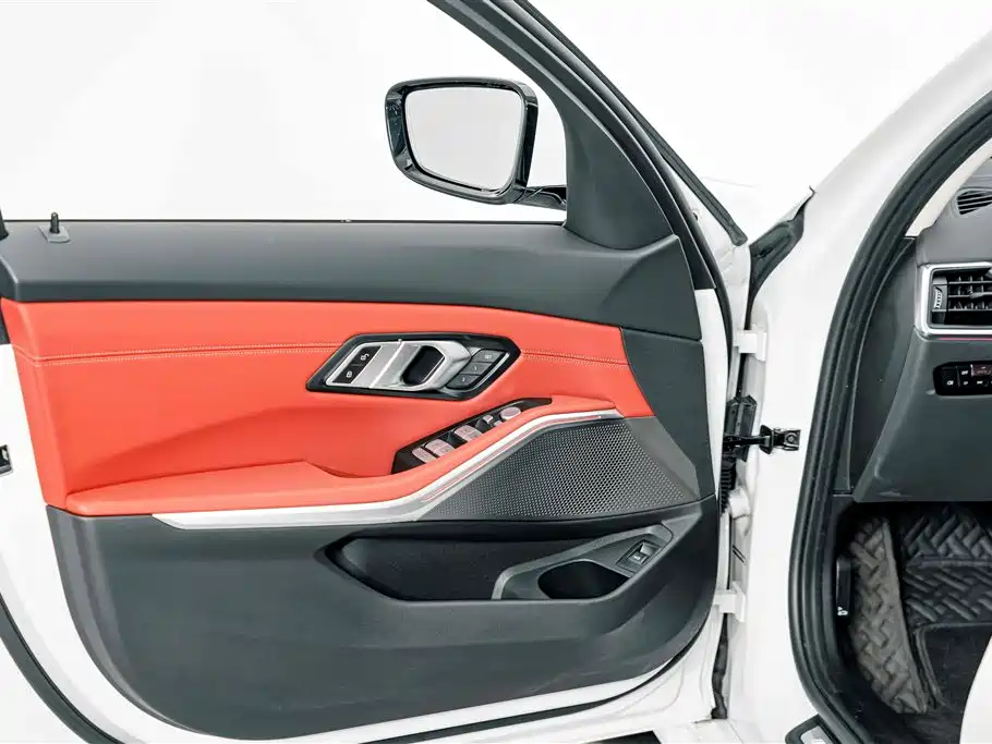 BMW 3 Series — миниатюра 15