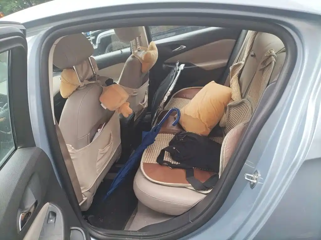 Chevrolet Cruze — миниатюра 15