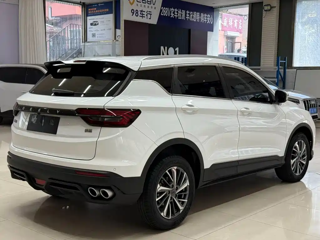Geely Binyue — миниатюра 4