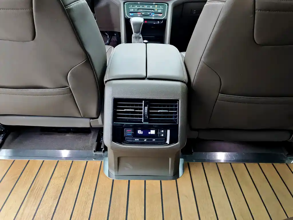 Volkswagen Viloran — миниатюра 15