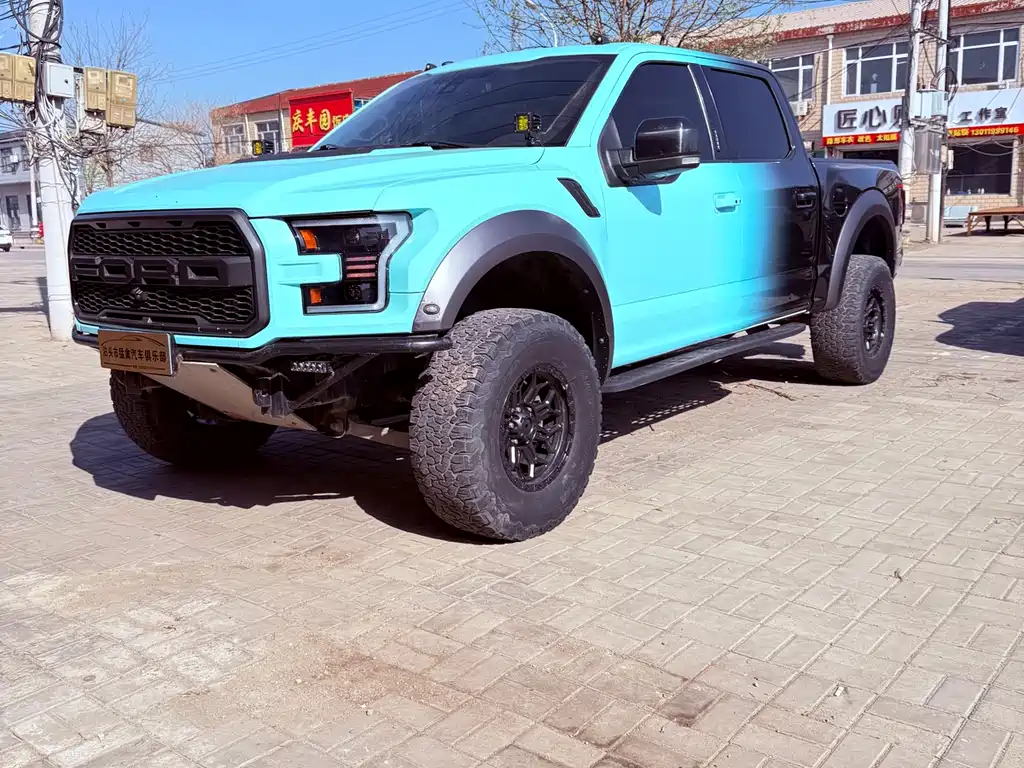 Ford F-150 Raptor 2018