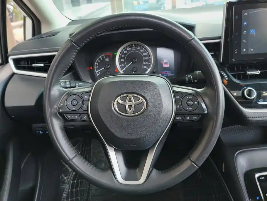 Toyota Corolla — миниатюра 15