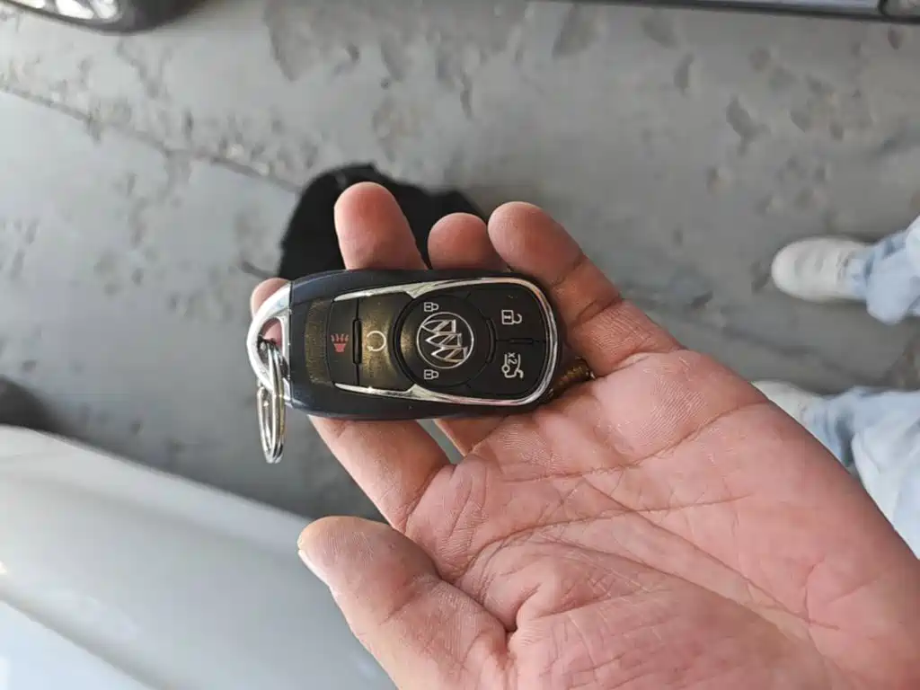 Buick LaCrosse — миниатюра 9