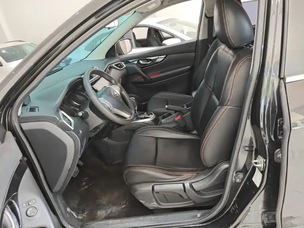 Nissan Qashqai — миниатюра 15