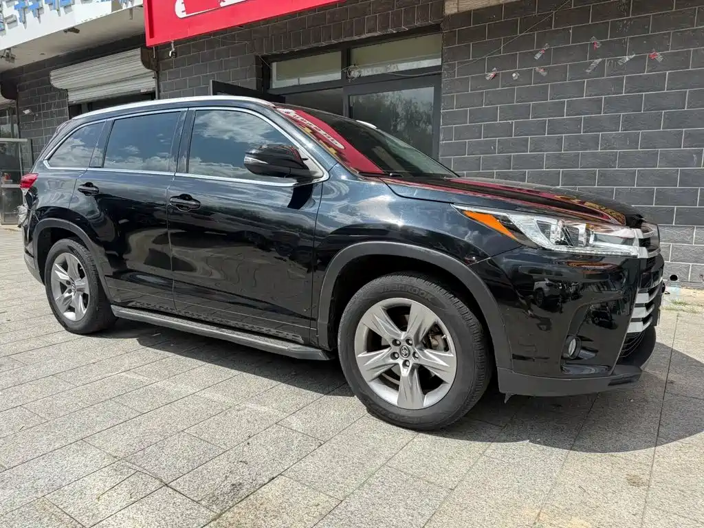 Toyota Highlander — миниатюра 3