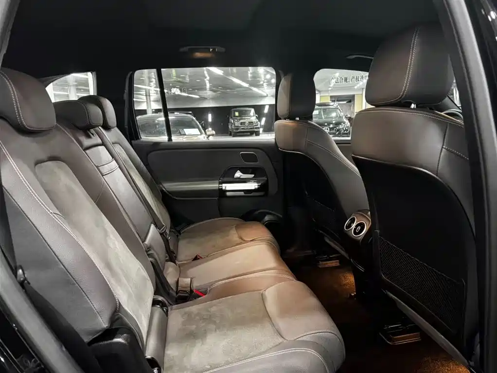 Mercedes-Benz EQB — миниатюра 16