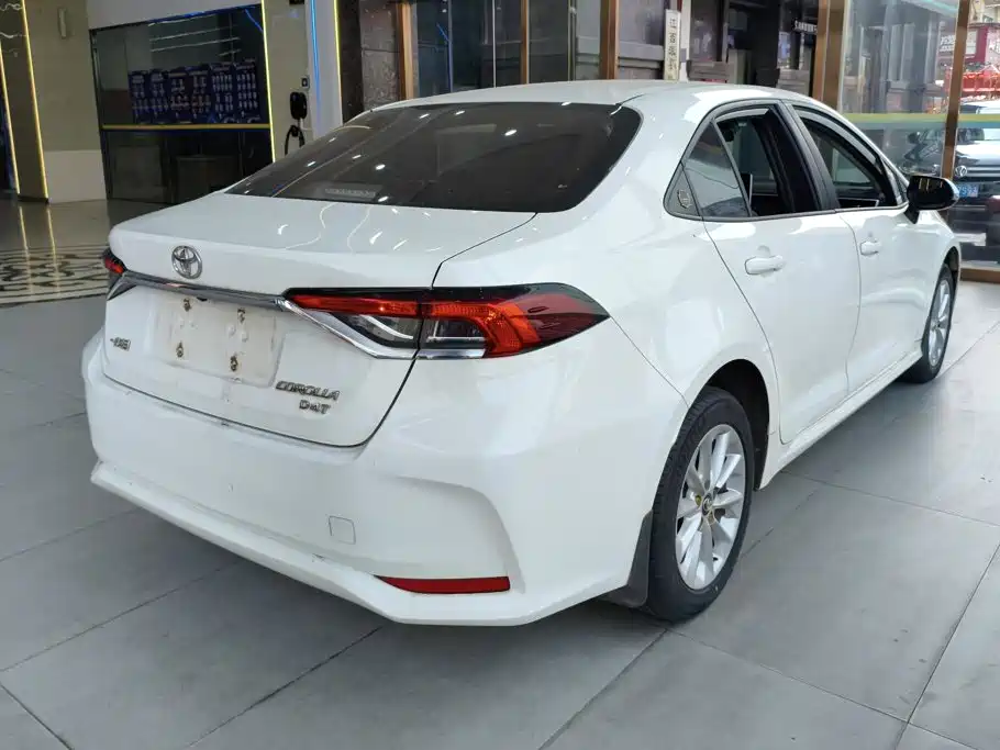 Toyota Corolla — миниатюра 3