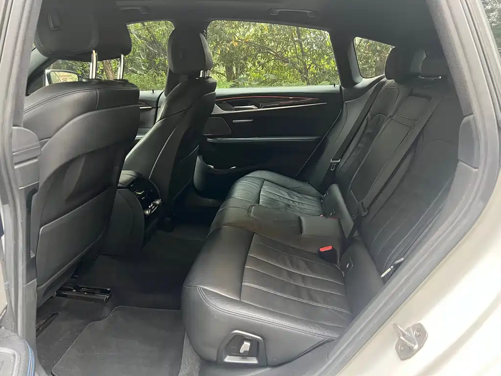 BMW 6 GT 2018 630i M Sport