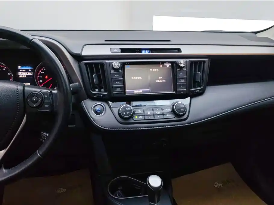 TOYOTA RAV4 RONGFANG