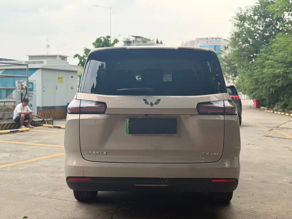 Wuling Xingguang 730 New Energy — миниатюра 6