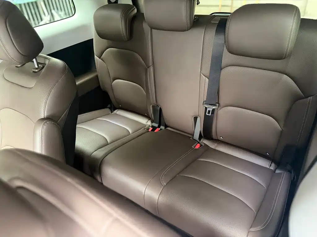 Wuling Xingguang 730 New Energy — миниатюра 12