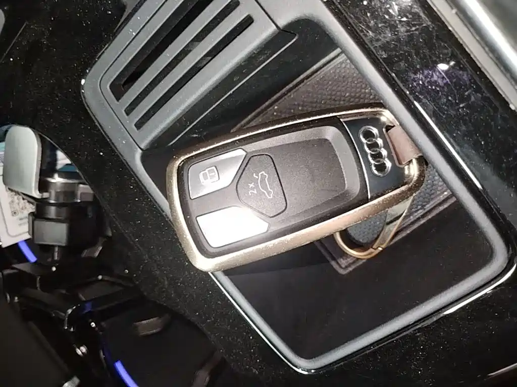 Audi A4L — миниатюра 9