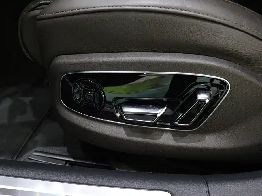 Audi A8 — миниатюра 21
