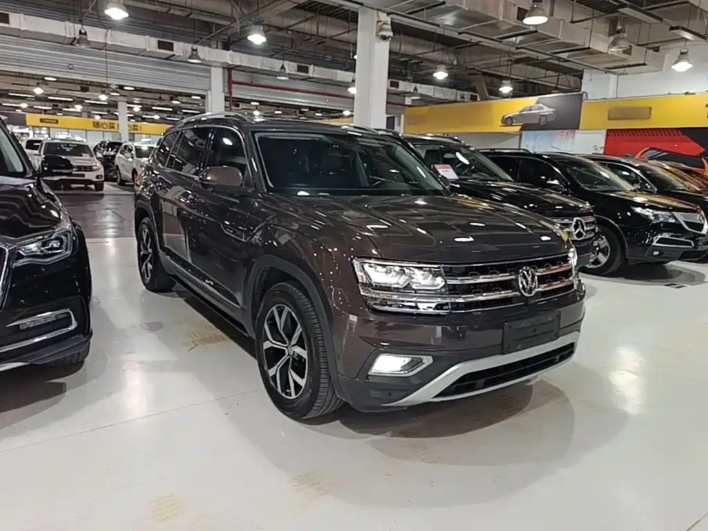 Volkswagen Teramont — миниатюра 4