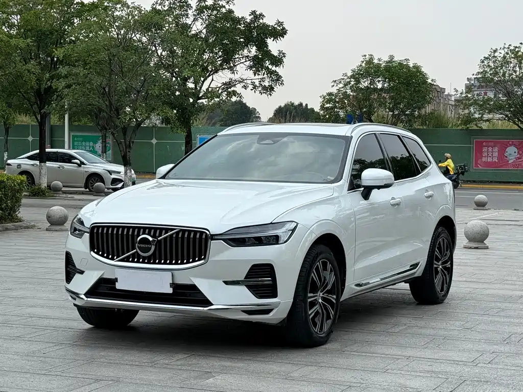 Volvo XC60 2021