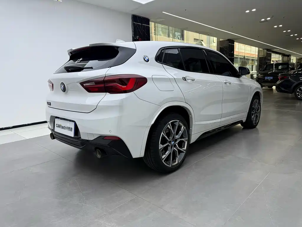 BMW X2 — миниатюра 2