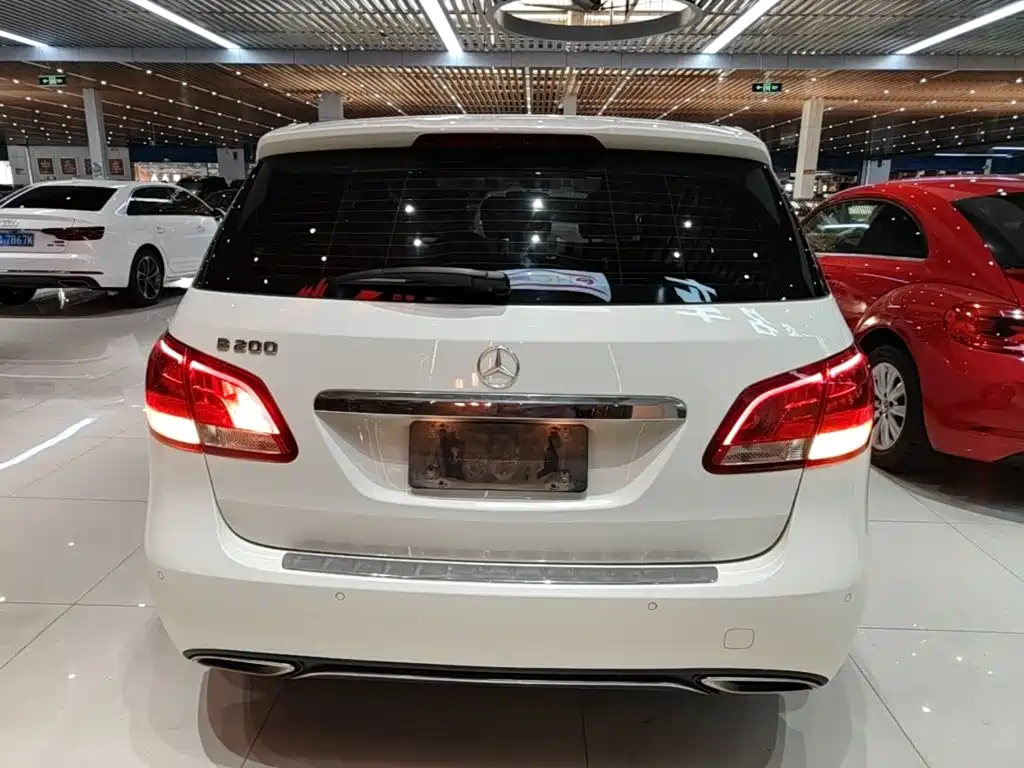 Mercedes-Benz B-Class — миниатюра 6