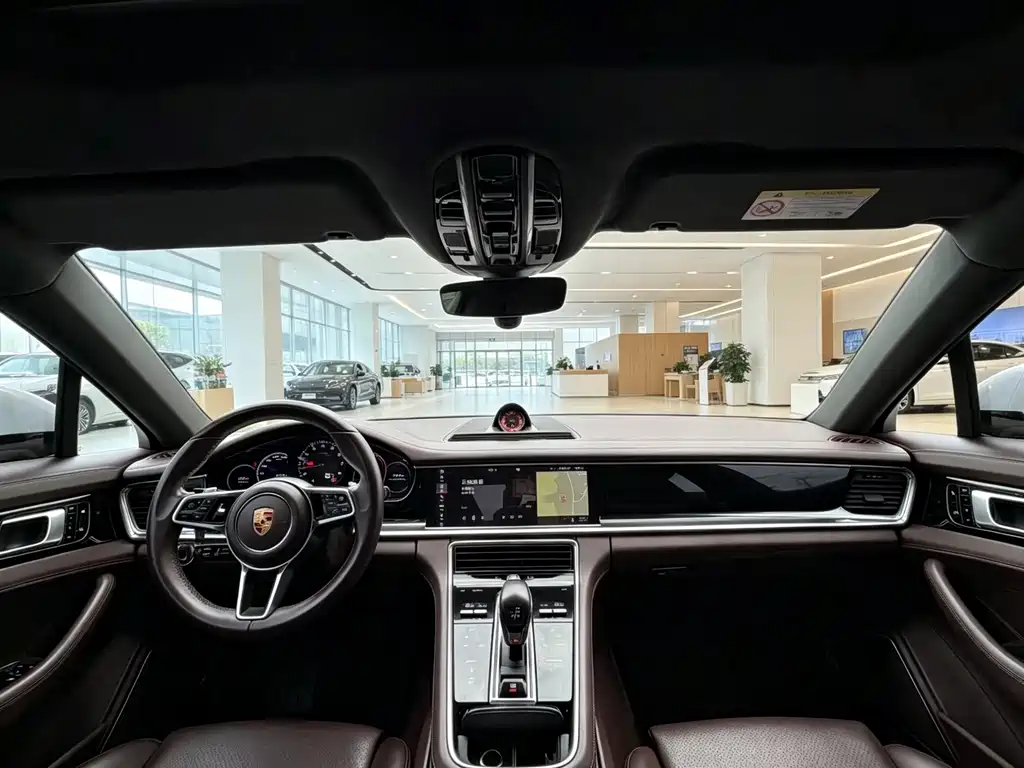 Porsche Panamera — миниатюра 5