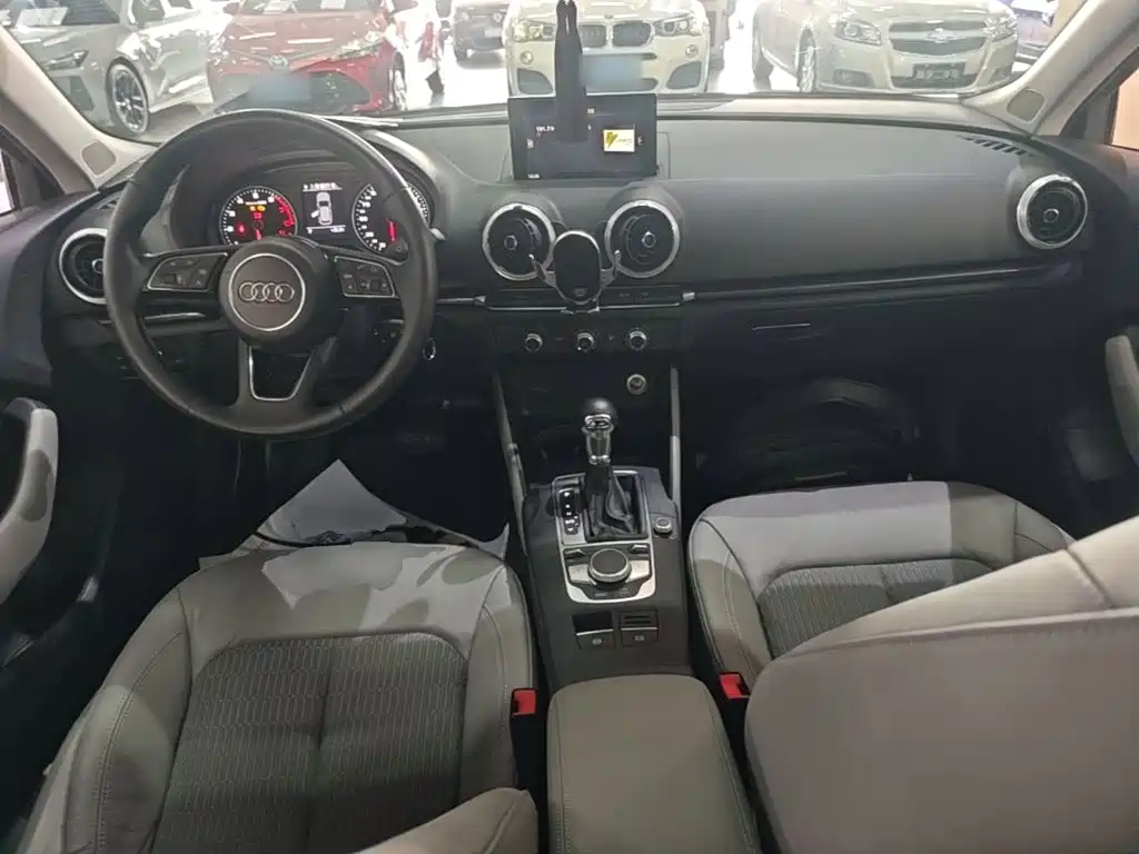Audi A3 — миниатюра 10