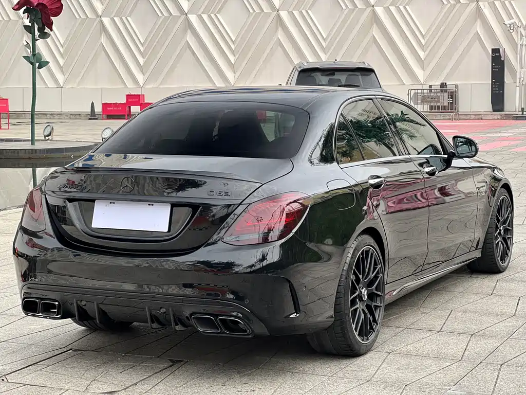 MERCEDES-BENZ C CLASS AMG