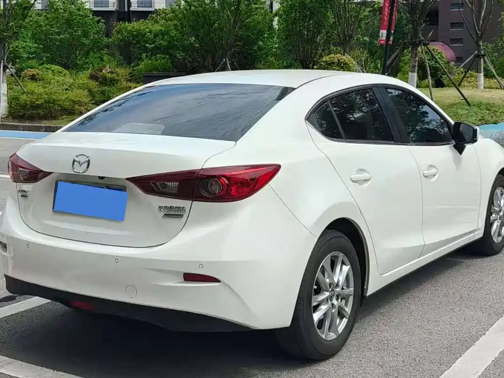 Mazda 3 Axela — миниатюра 7