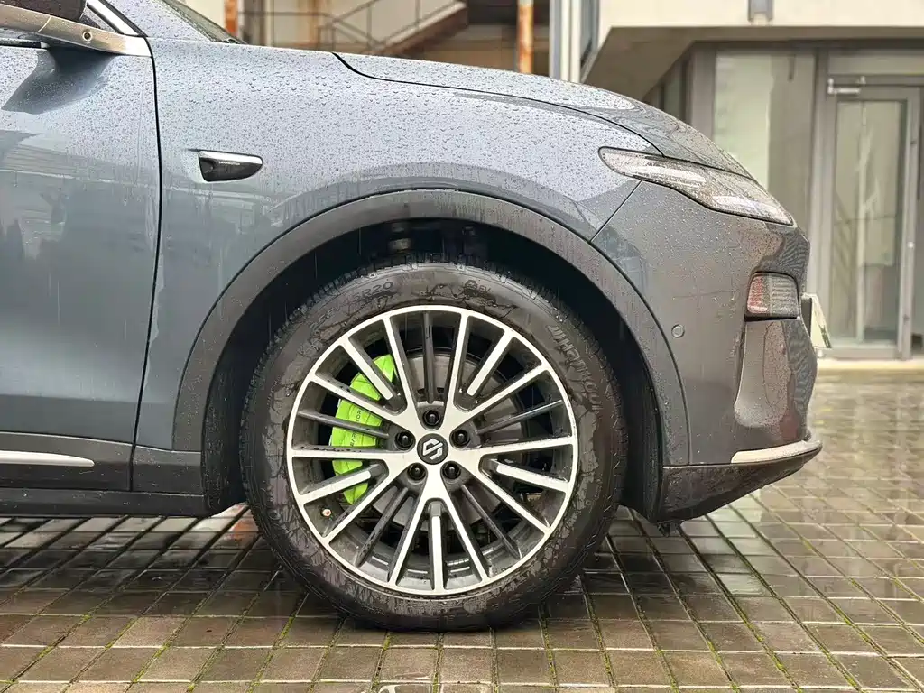 Leapmotor Leapmotor C11 — миниатюра 8
