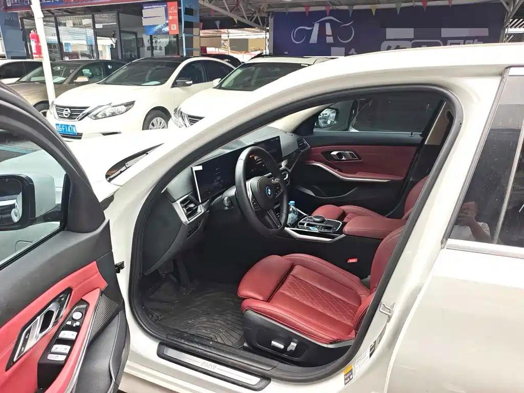 BMW i3 — миниатюра 5