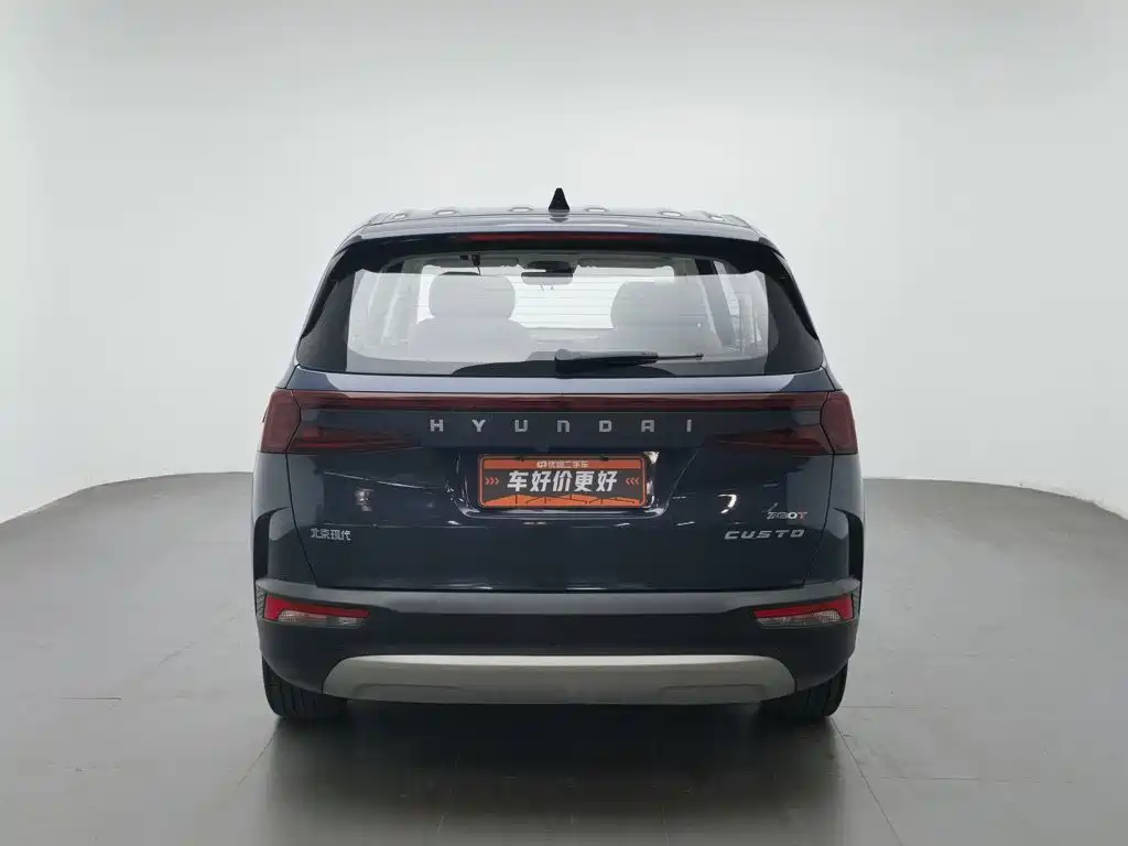 Hyundai Custo — миниатюра 4
