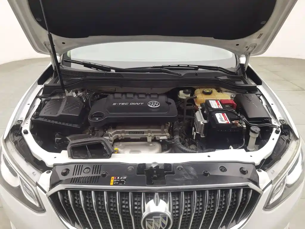 Buick Excelle — миниатюра 6