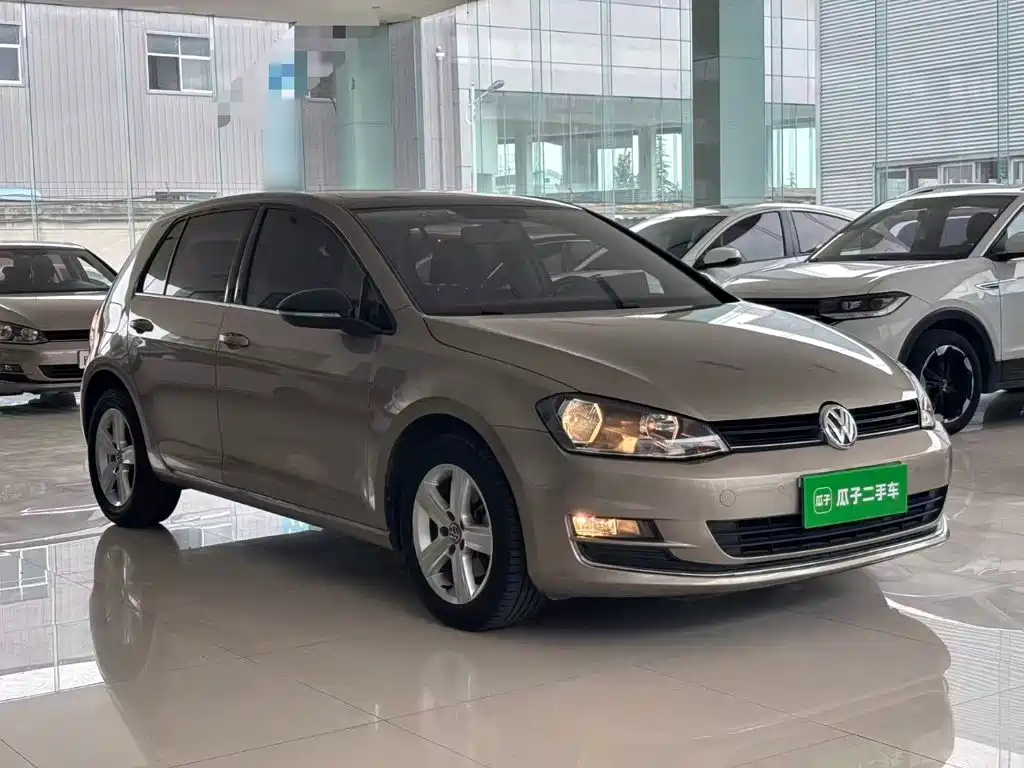 Volkswagen Golf — миниатюра 4