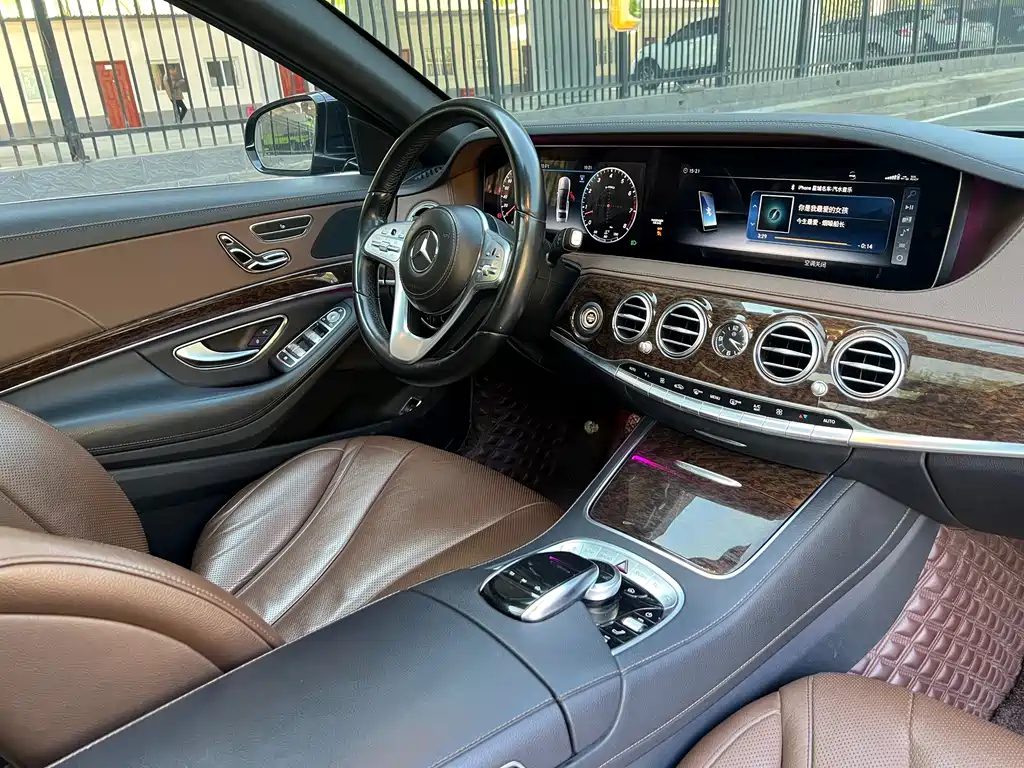 Mercedes-Benz S-Class — миниатюра 18