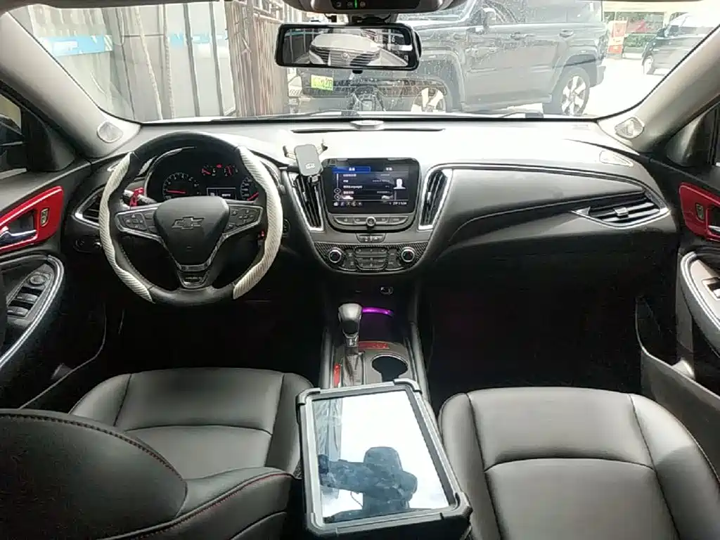 Chevrolet Malibu XL — миниатюра 10