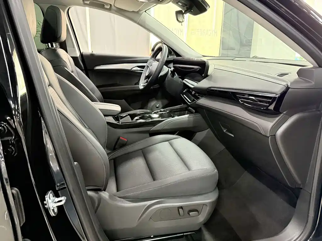 Buick Envision S — миниатюра 6