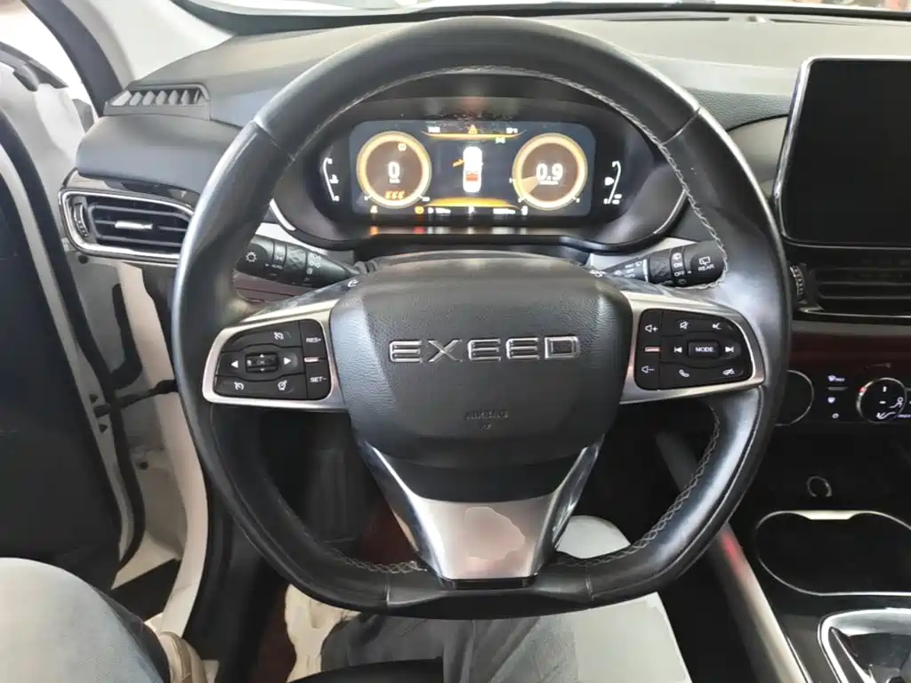 Exeed Lingyun — миниатюра 11