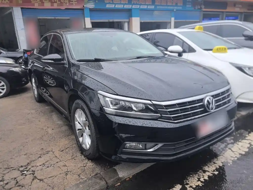 Volkswagen Passat — миниатюра 4