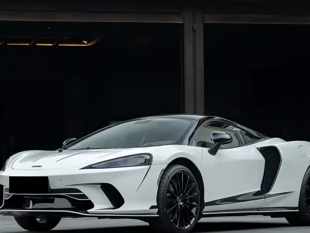 McLaren GT — миниатюра 2