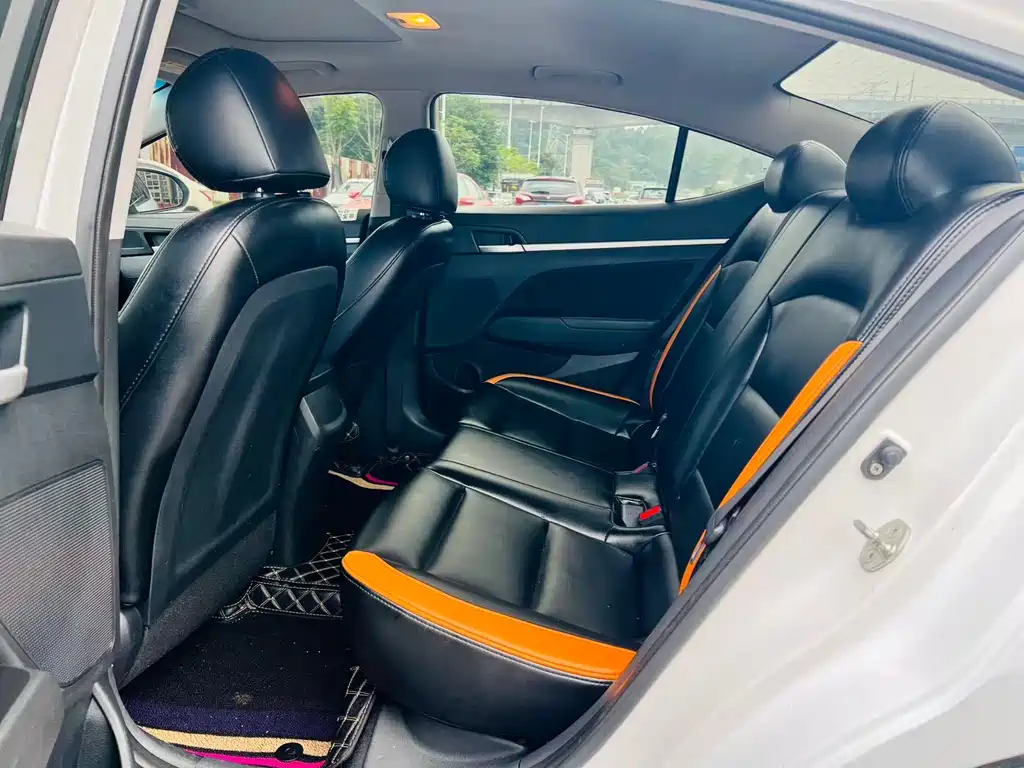 Hyundai Elantra 2016 1.6L AT Elite