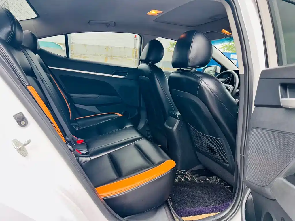 Hyundai Elantra 2016 1.6L AT Elite