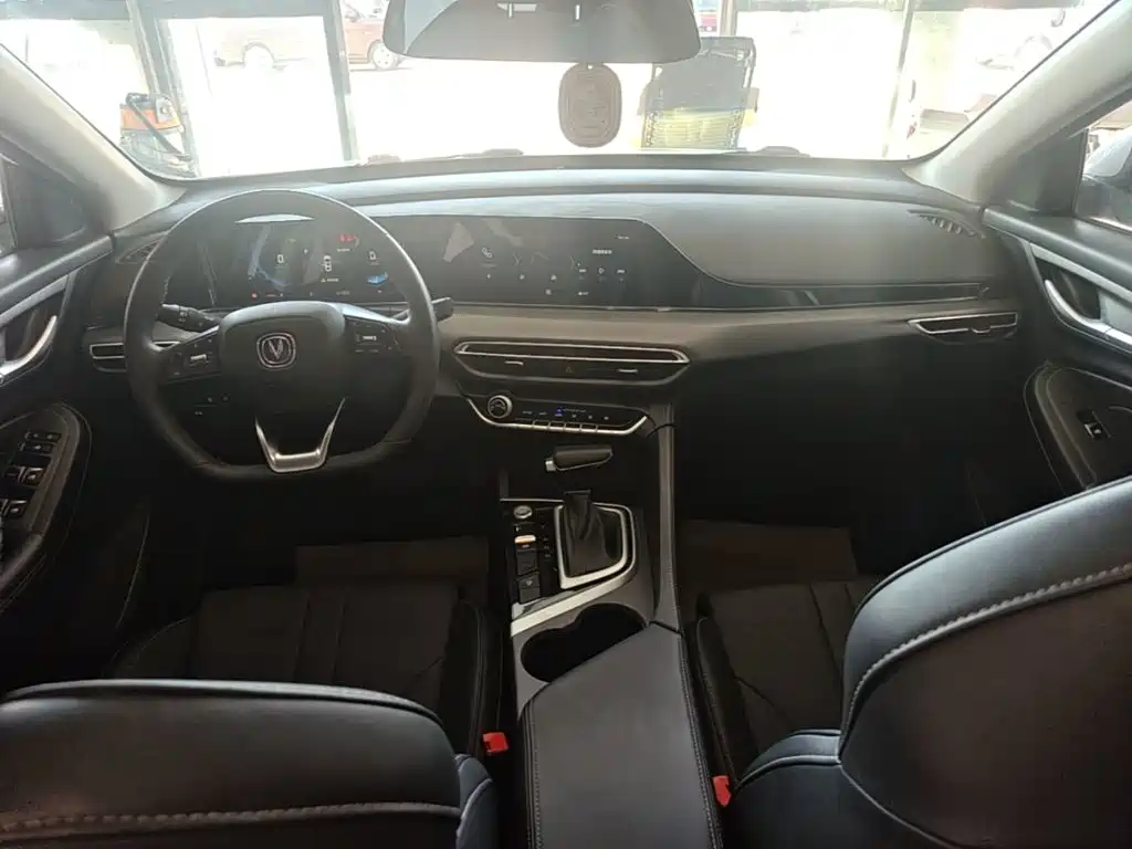 Changan Eado — миниатюра 10