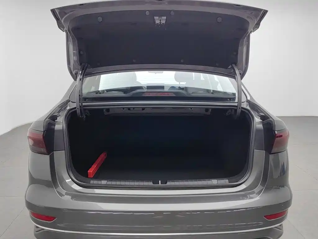 Geely Emgrand — миниатюра 16