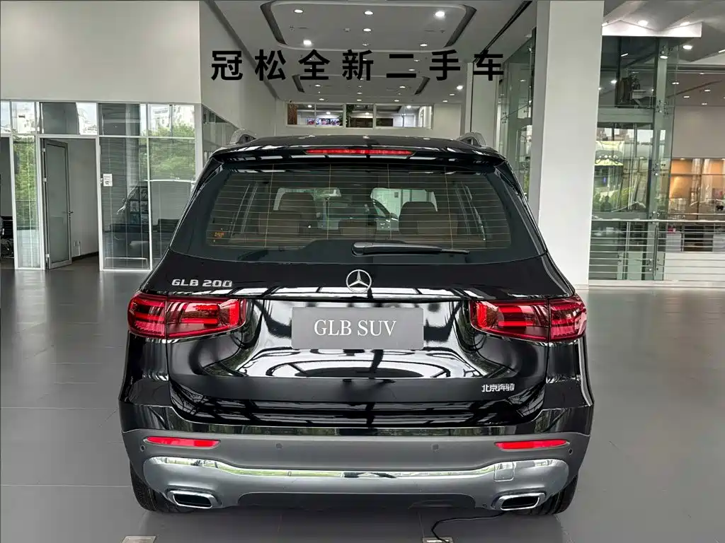 Mercedes-Benz GLB — миниатюра 4