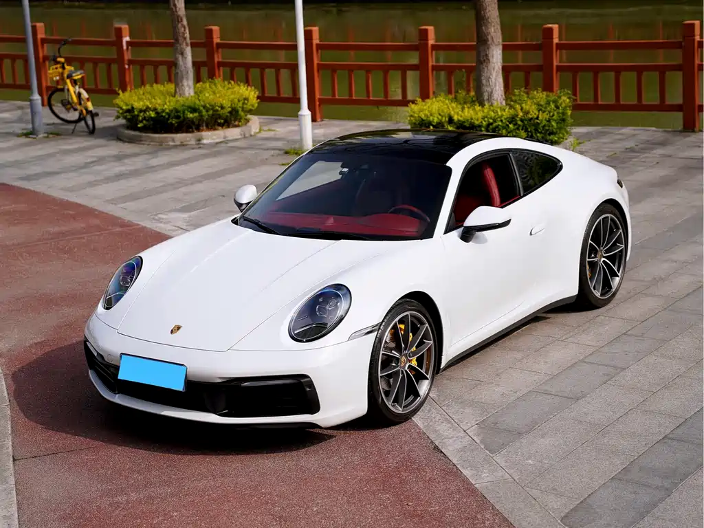 Porsche 911 2020