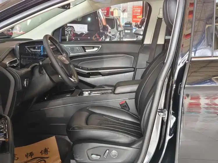 Ford Edge 2021 PLUS EcoBoost 245 7 мест
