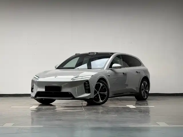 NIO ET5T