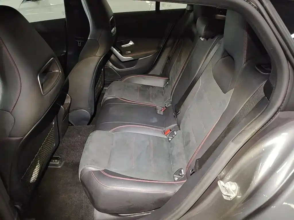 Mercedes-Benz CLA (Import) — миниатюра 16