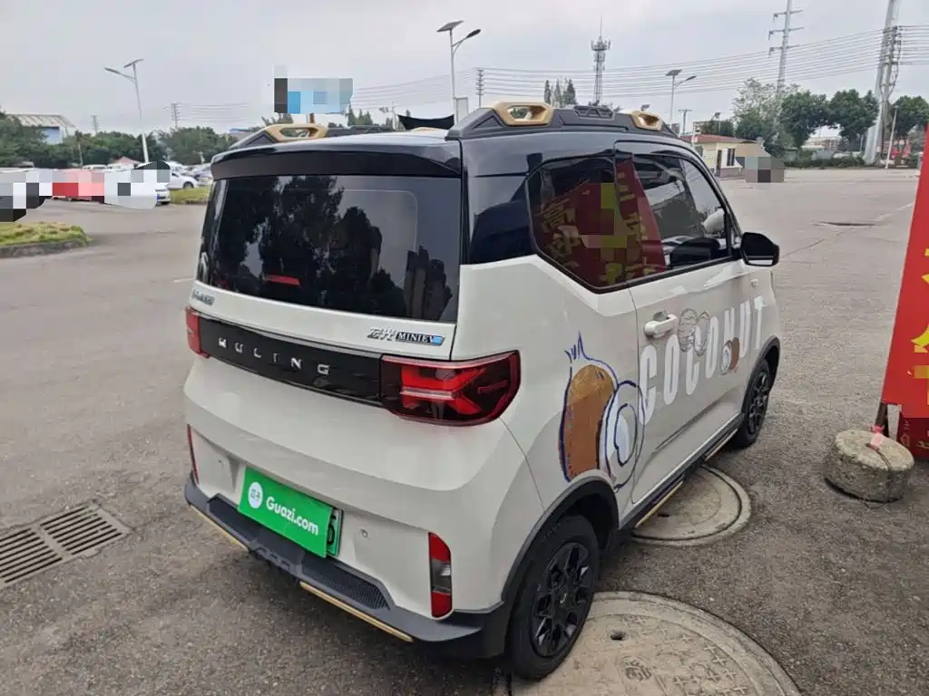 Wuling MINIEV — миниатюра 7
