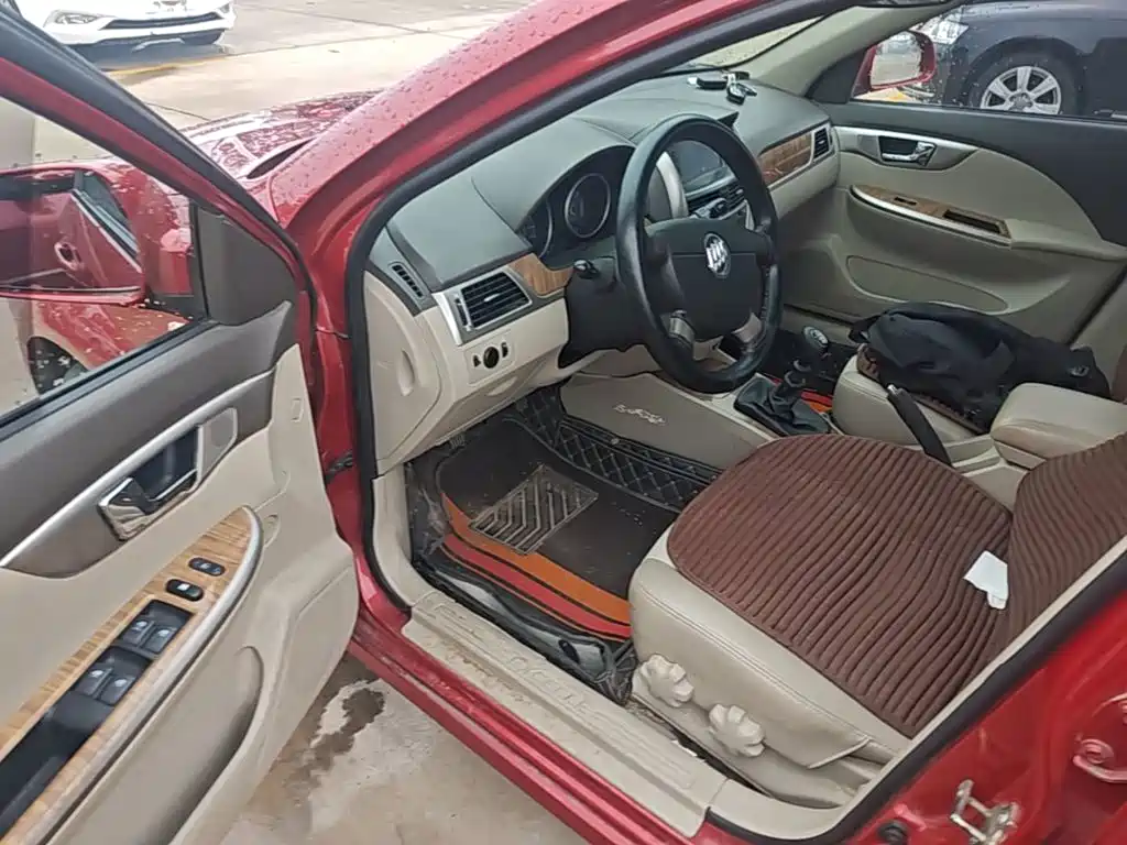 Buick Excelle — миниатюра 16