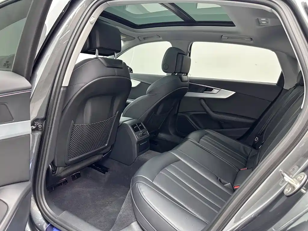 Audi A4L — миниатюра 21